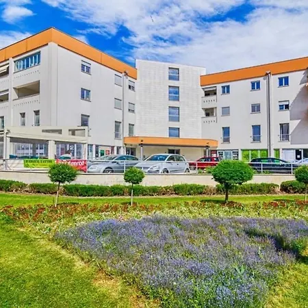 Apartmán Old Town Central With Parking *